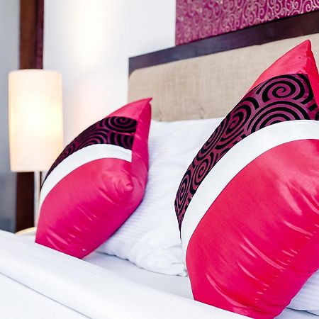 Romance Hotel Bangna Bangkok Exteriér fotografie