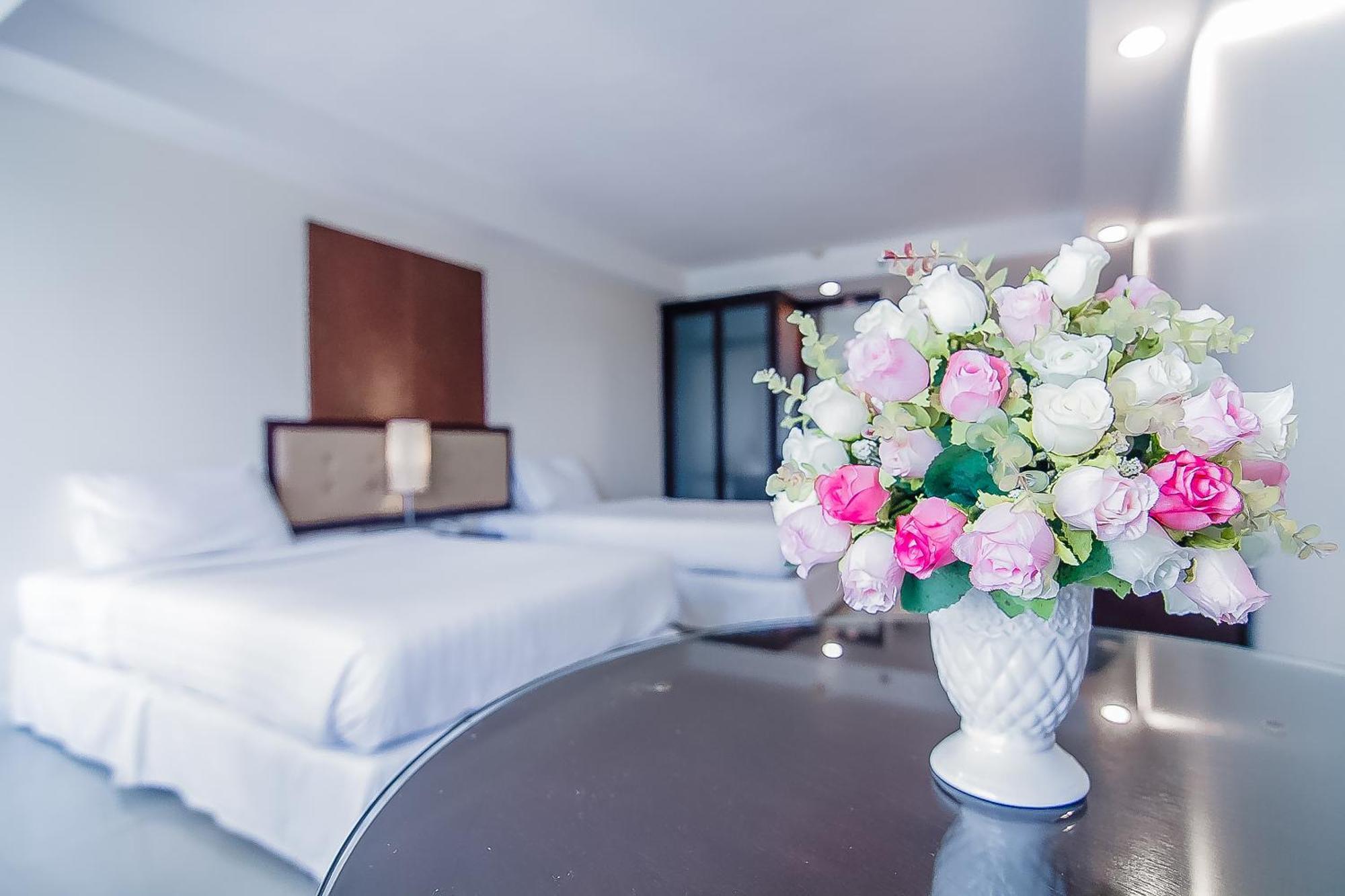 Romance Hotel Bangna Bangkok Exteriér fotografie