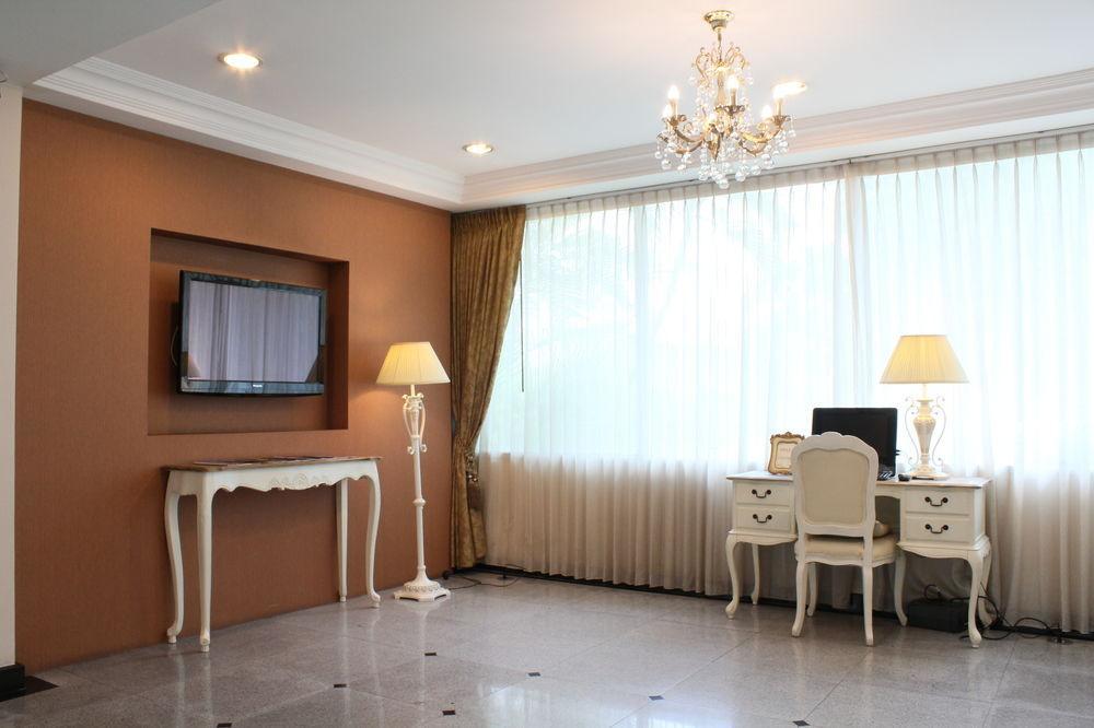 Romance Hotel Bangna Bangkok Exteriér fotografie