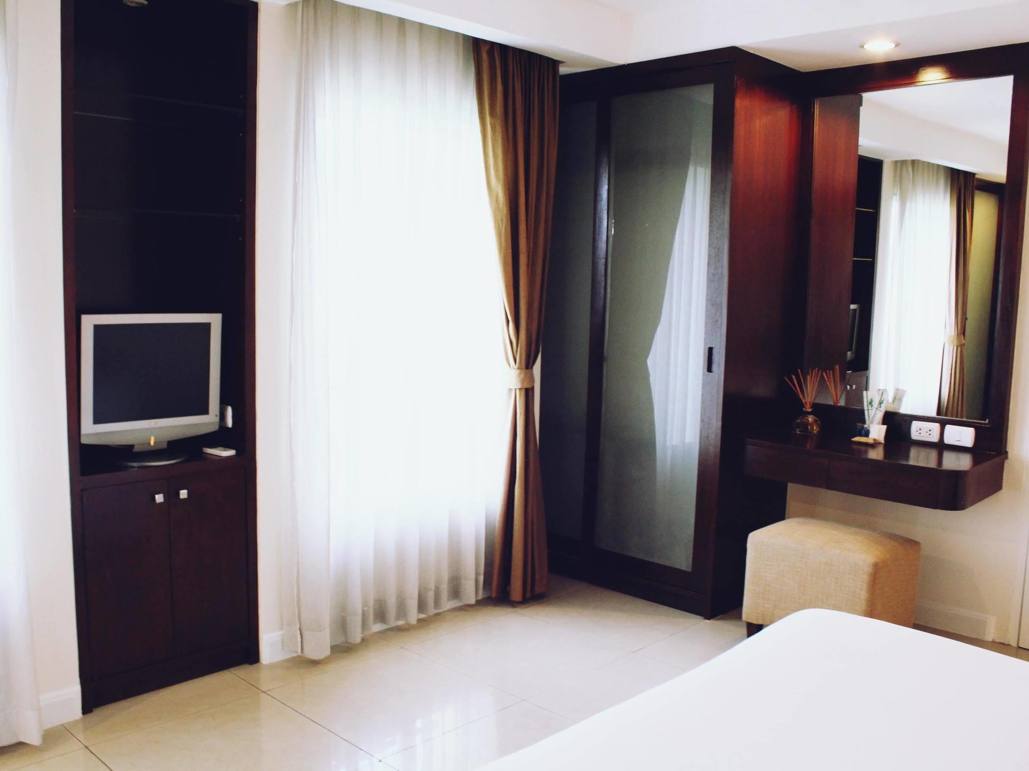 Romance Hotel Bangna Bangkok Exteriér fotografie