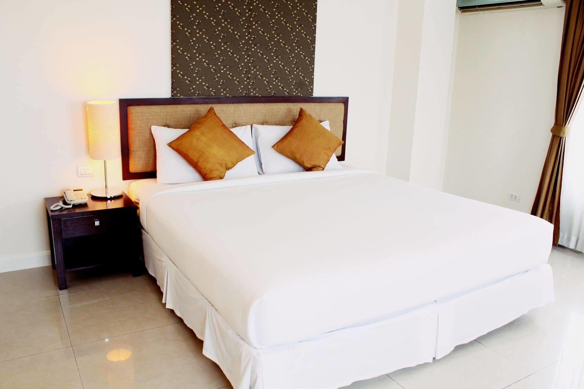 Romance Hotel Bangna Bangkok Exteriér fotografie